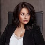 Как работает гипнотерапия: «Однажды я увидела себя в прошлой жизни»