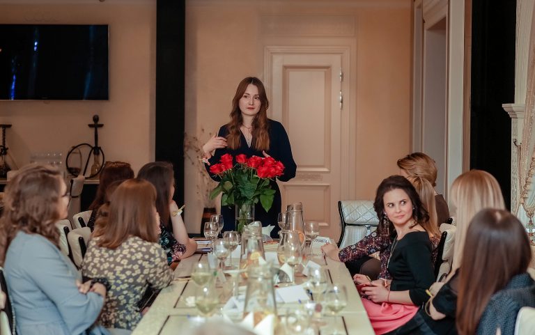 Наталья Иванова