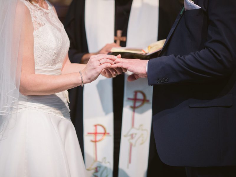 wedding-photography-RJDWzHyh6gE-unsplash